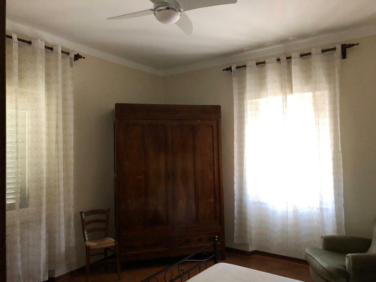 Casa Vacanza Ilia ペーシャ エクステリア 写真