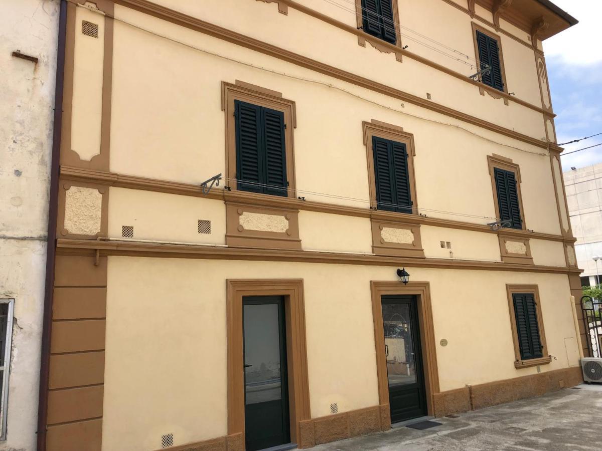 Casa Vacanza Ilia ペーシャ エクステリア 写真
