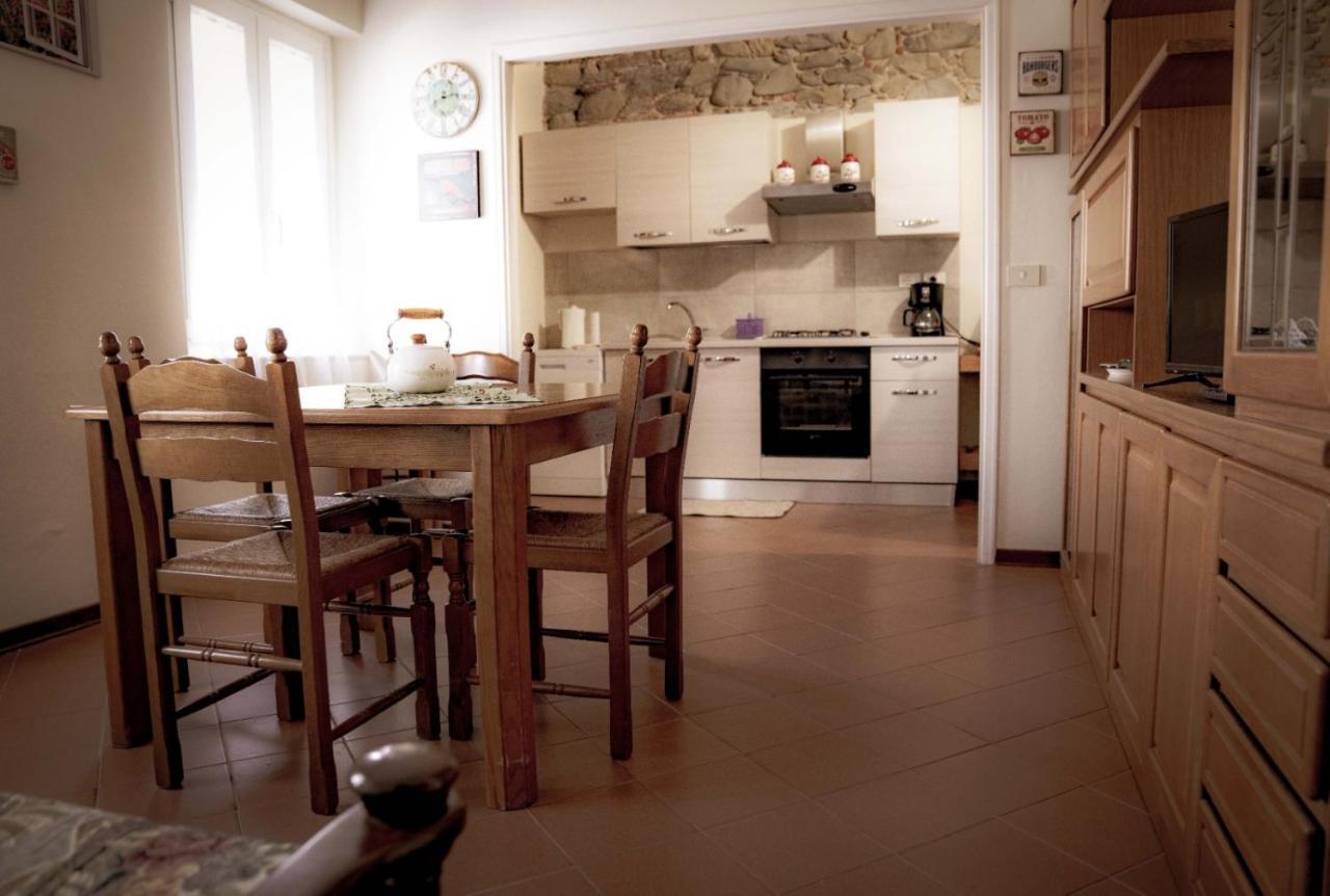 Casa Vacanza Ilia ペーシャ エクステリア 写真